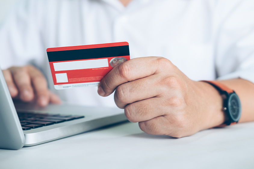 Key Advantages of Having a Credit Card with No Annual Fee