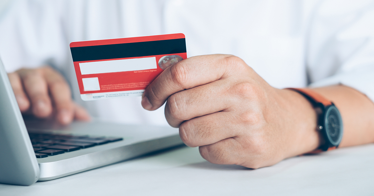 Advantages of Having a Credit Card with No Annual Fee Post